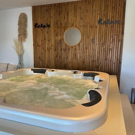 Maison Spacieuse Spa & Jardin بريست المظهر الخارجي الصورة