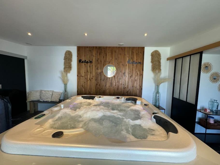 Maison Spacieuse Spa & Jardin بريست المظهر الخارجي الصورة